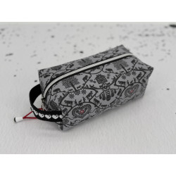 Boxy Bag "Scherenschnitt" Grau