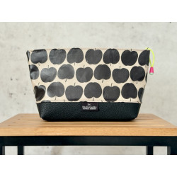 Necessaire "Black Apple"